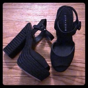 Alice and Olivia black canvas espadrille platforms